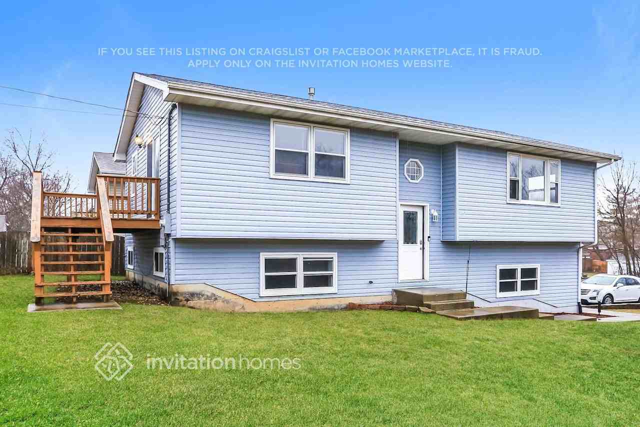 1431 Beverly Dr - Photo 2 of 16