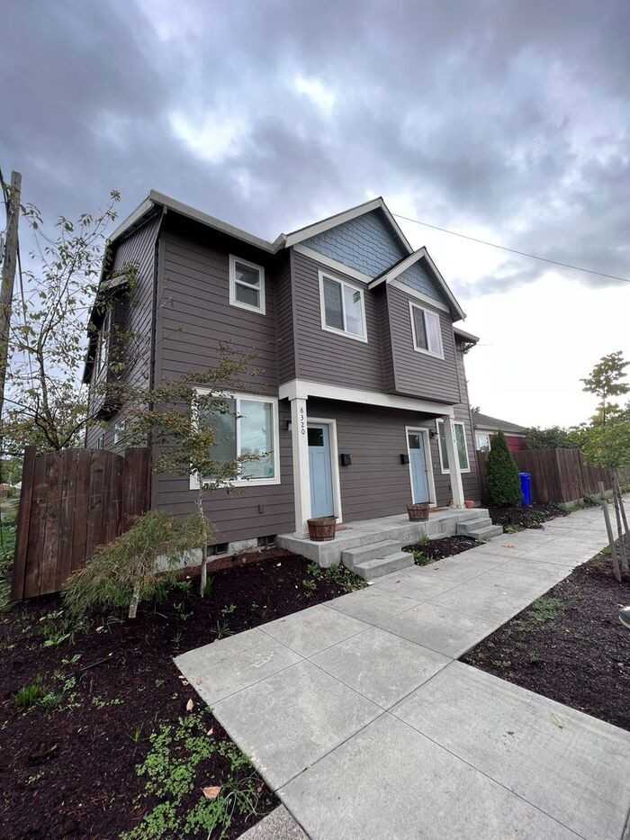8320 Se Ramona St - Photo 2 of 23