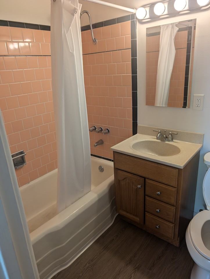 4532 4th St #NA - Photo 2 of 9