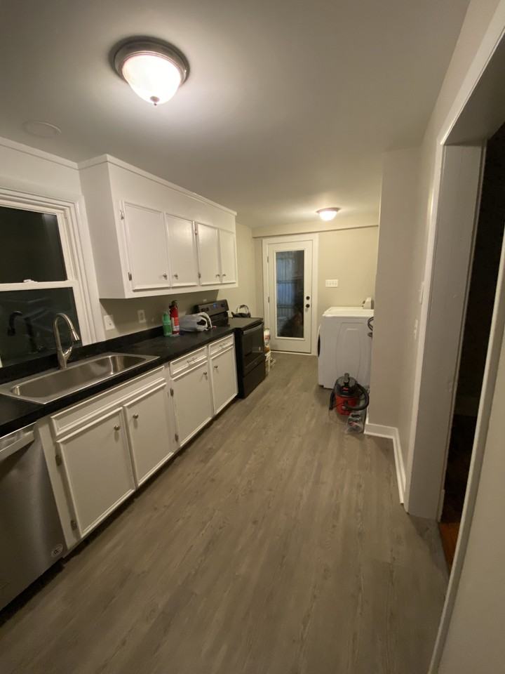 10 W H St #NA - Photo 3 of 15