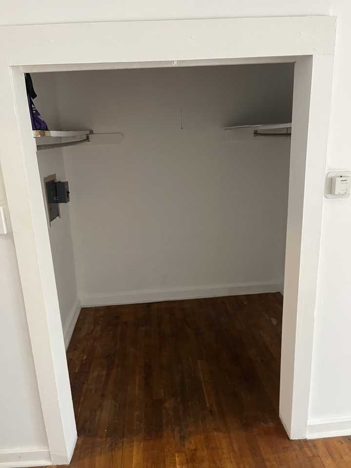 120 Spruce St #B - Photo 4 of 9