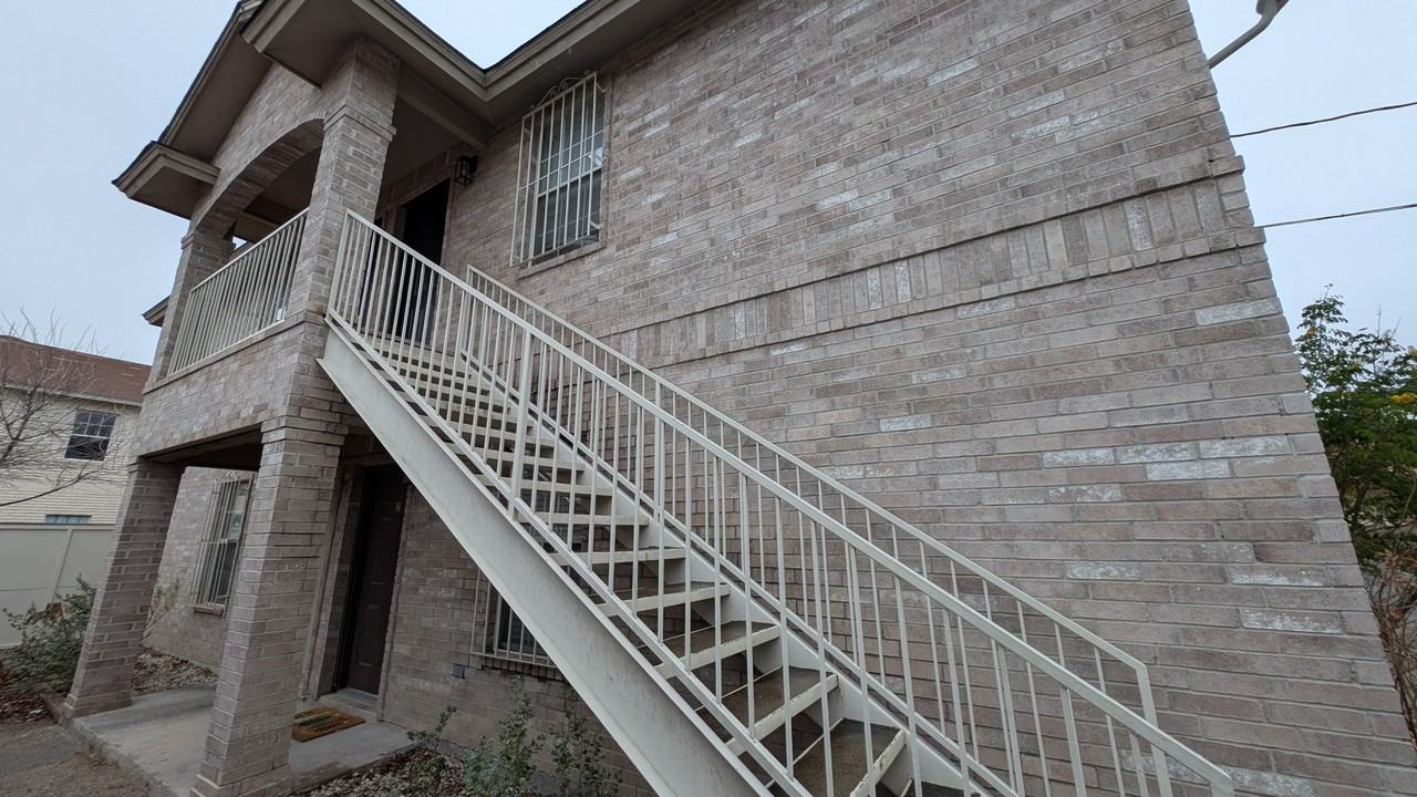 1708 Chacon St #4 - Photo 2 of 14