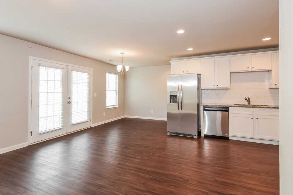 180 Chandler Trce - Photo 4 of 17