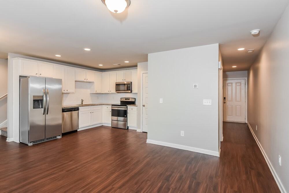 180 Chandler Trce - Photo 7 of 17