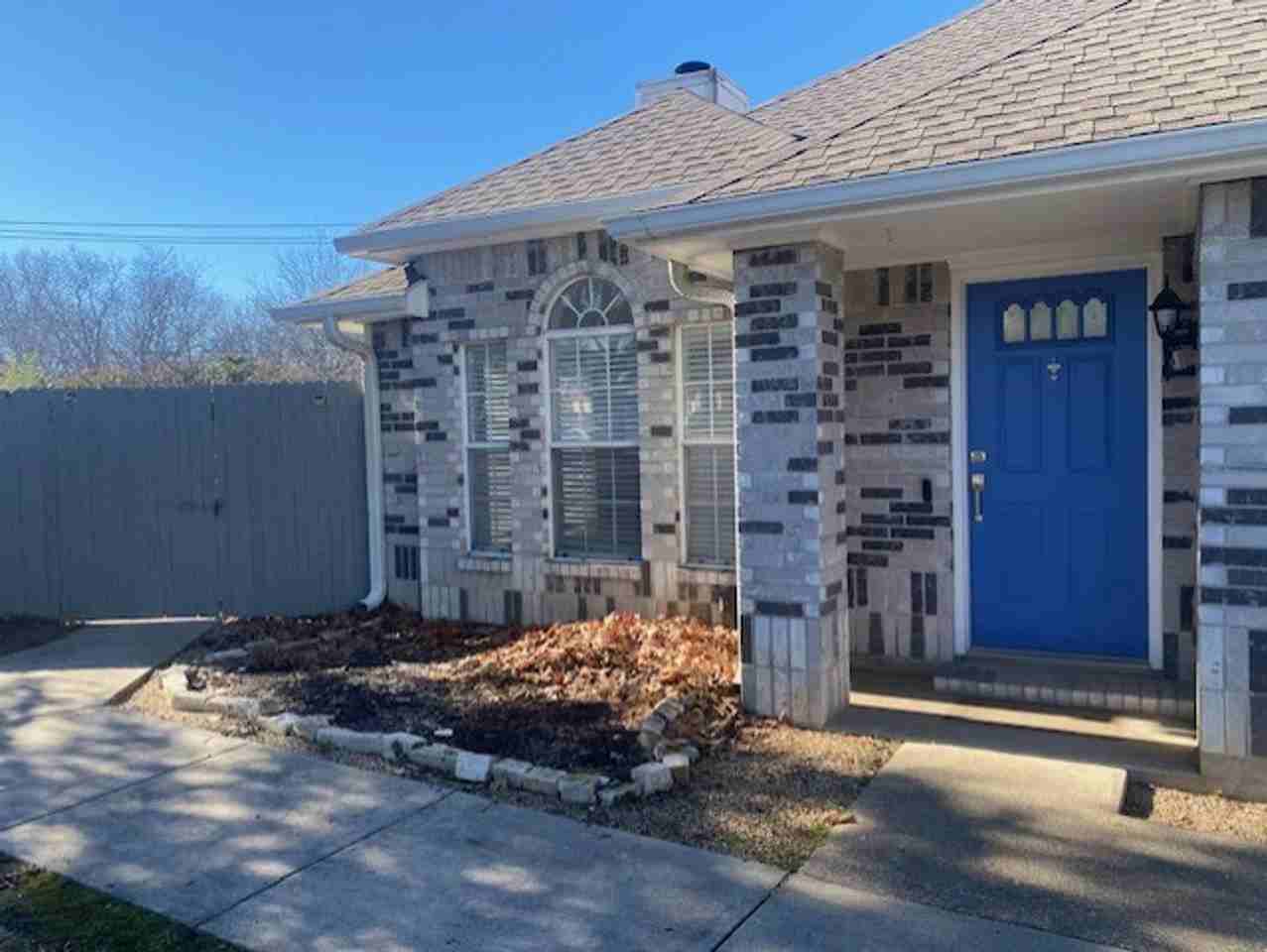 2829 Salado Trl - Photo 2 of 20