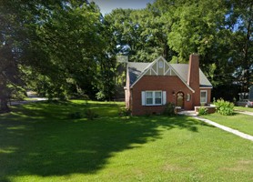 featured image of 203 Vaughan Ave