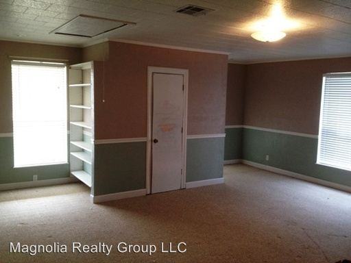 206 Norris Kay Rd - Photo 3 of 15