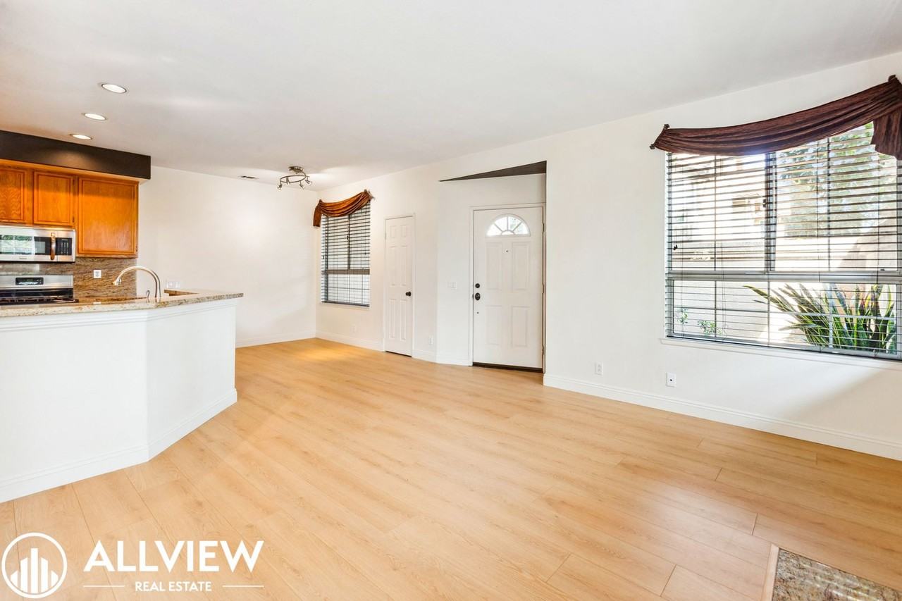 2 Sentinel Pl - Photo 5 of 27