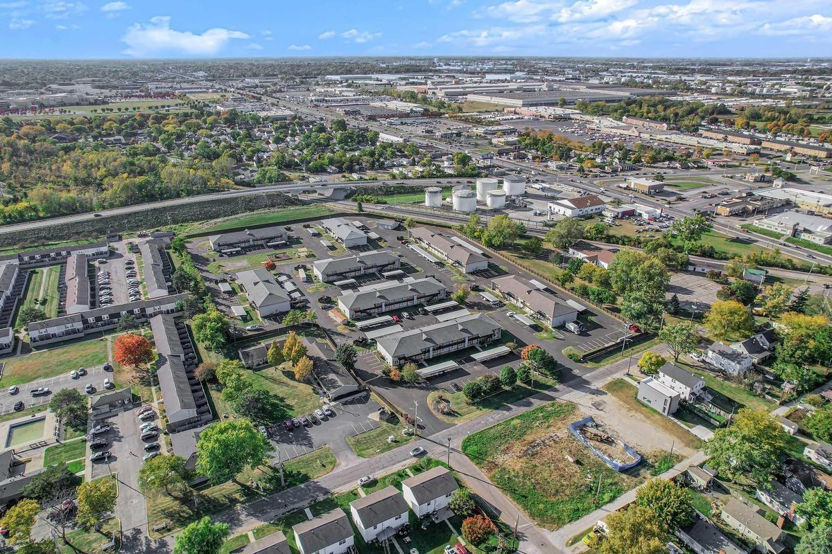 3473 Derrer Hill Dr - Photo 4 of 49