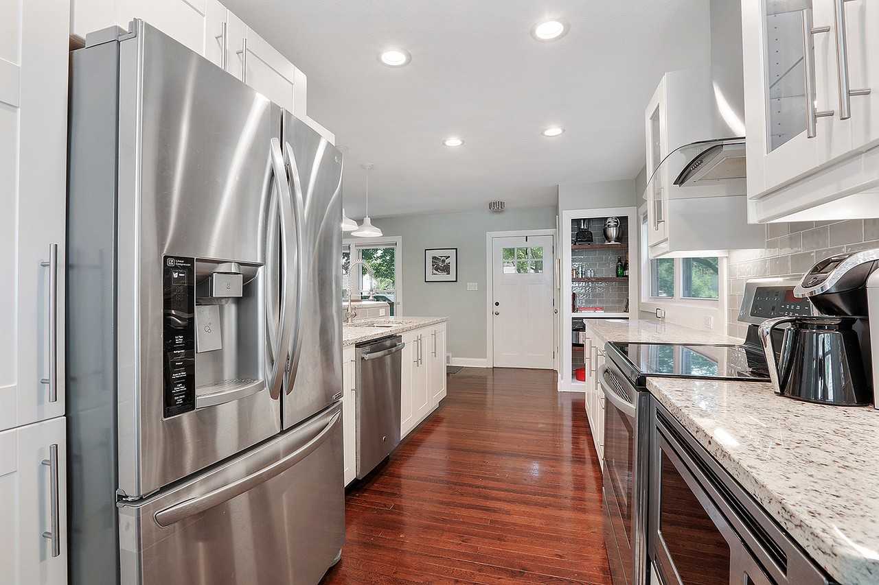 7125 North Longacre Road - Photo 7 of 18