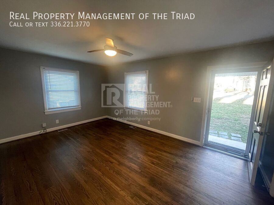 2803 Stratford Dr - Photo 2 of 11