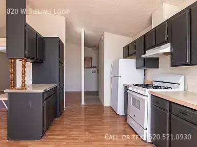 820 W Sieling Loop - Photo 2 of 23