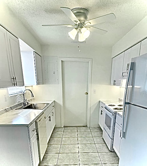 192 Ponce De Leon Drive - Photo 2 of 15