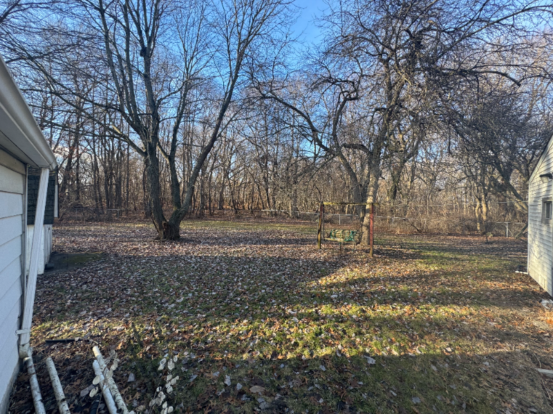 2389 E 35th Ave - Photo 2 of 13