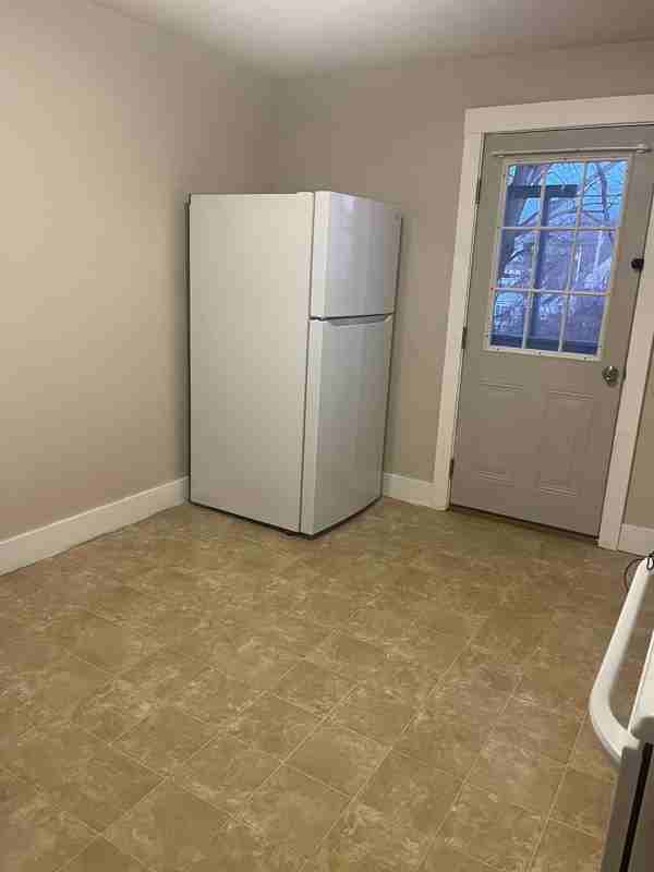 96 Park St - Photo 2 of 6