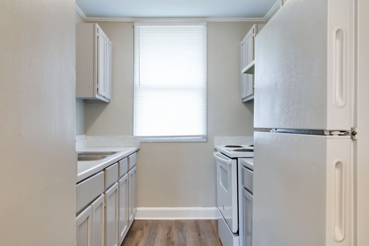 115 S Girouard Rd #E3 - Photo 6 of 27