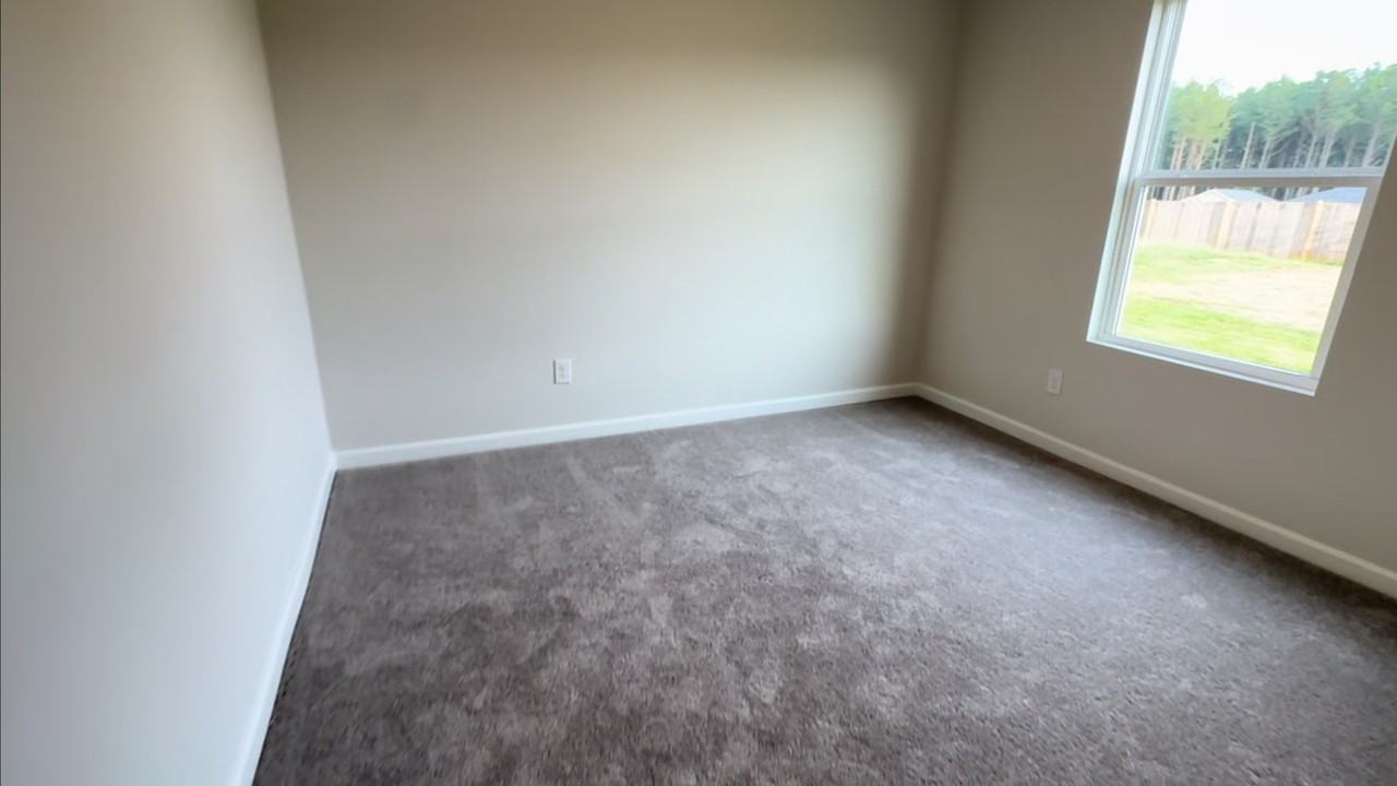 109 Dogwood Lane - Photo 4 of 17