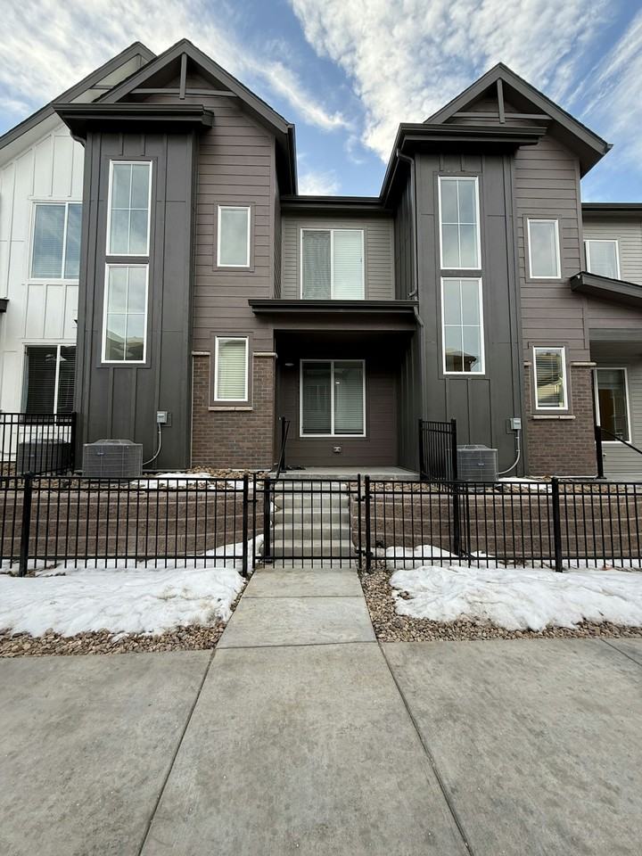 464 Millwall Cir - Photo 3 of 15