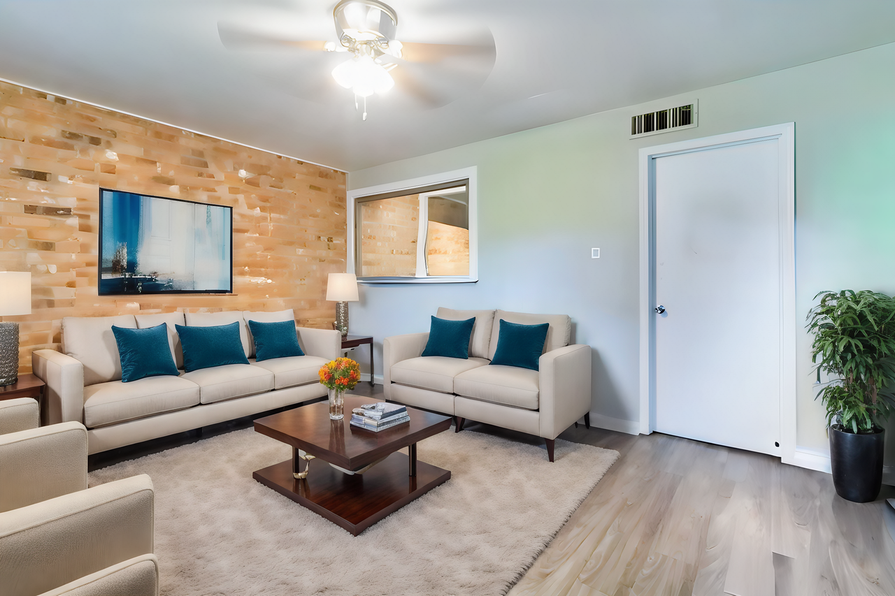 Congress Gardens - Photo 7 of 50