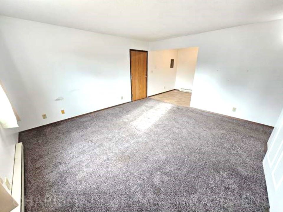 201 Center Ave #3 - Photo 2 of 27