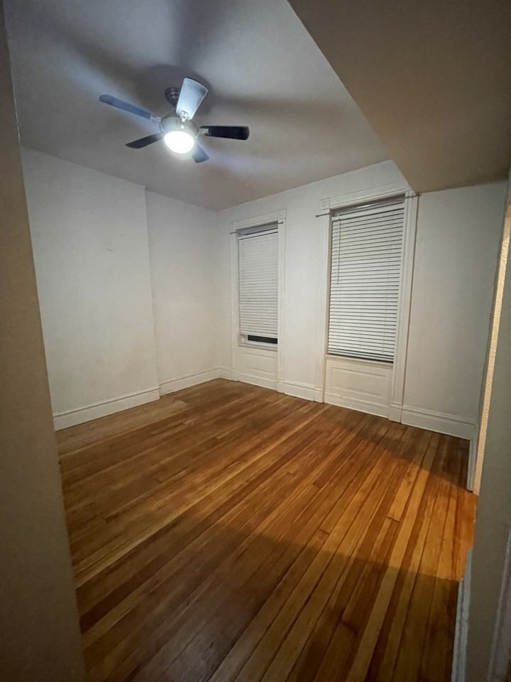 2664 Nebraska Ave #2F - Photo 4 of 22