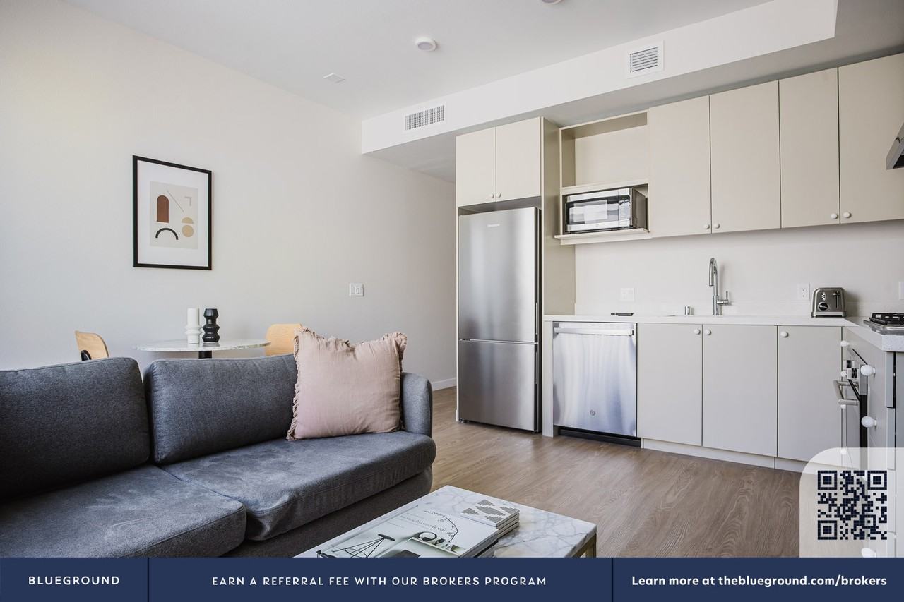 200 Mesnager Street - Photo 5 of 19