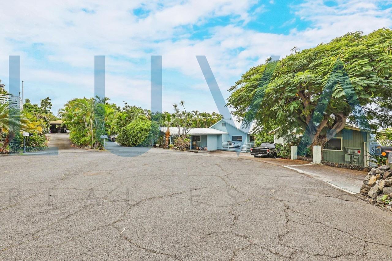 76-215 Oma Pl - Photo 7 of 33