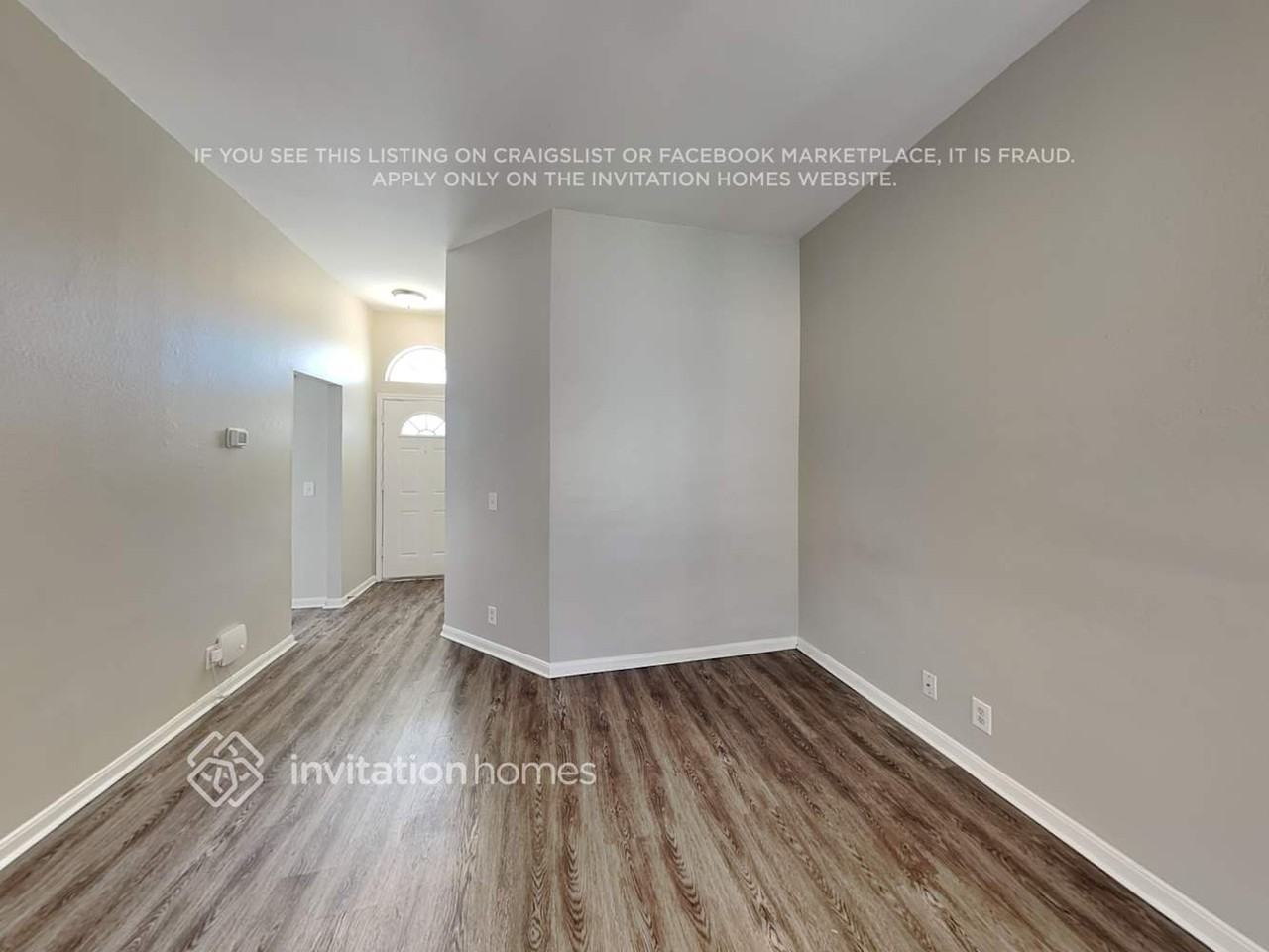 219 Sandhill Dr - Photo 3 of 18