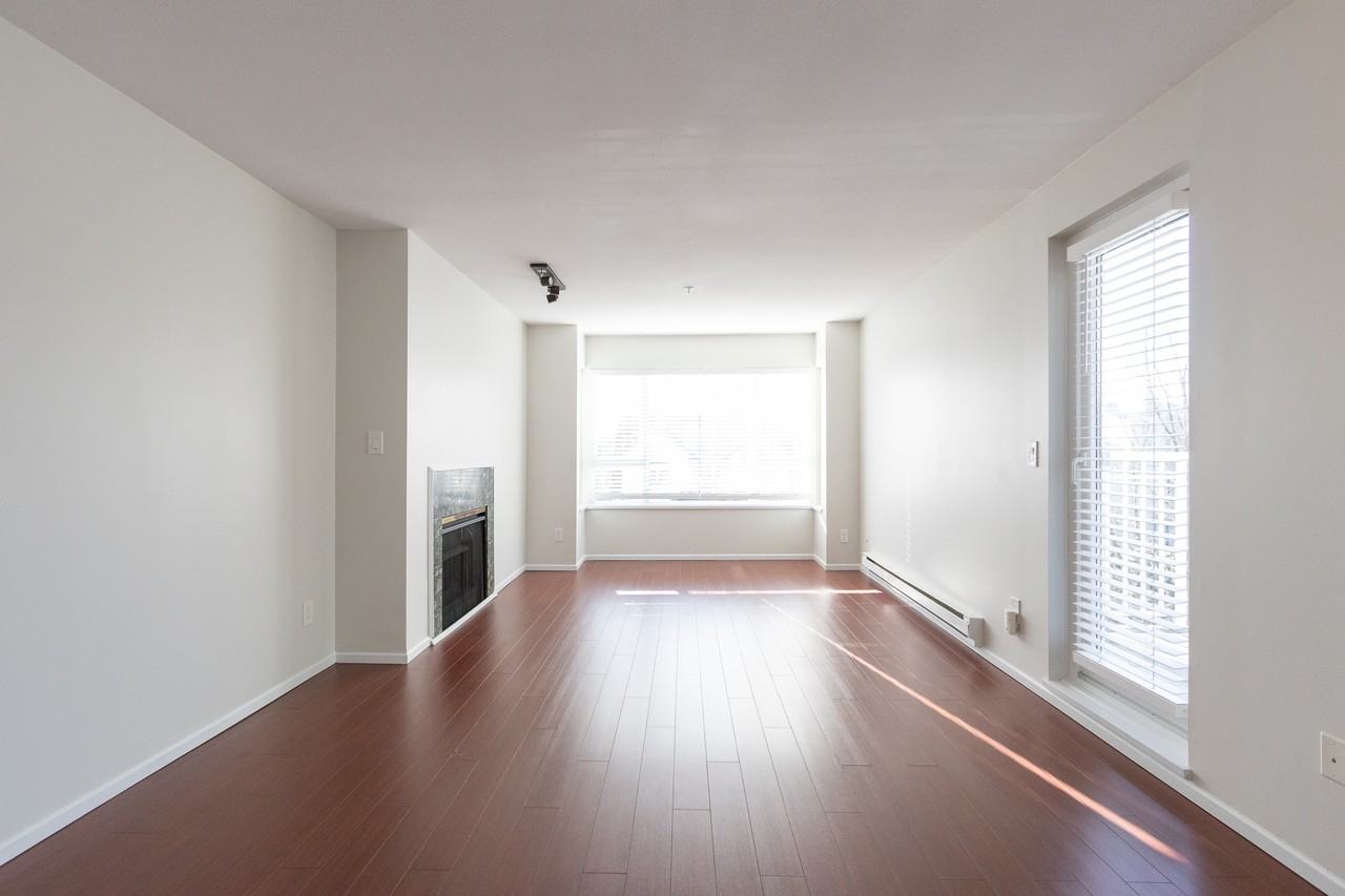 937 West 14th Avenue - Photo 3 of 19