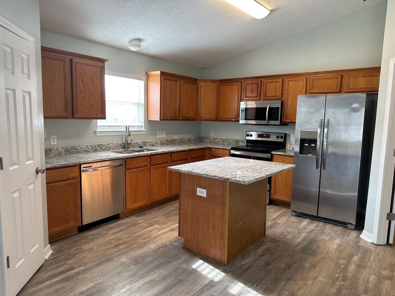 6332 Heronwalk Dr - Photo 4 of 24