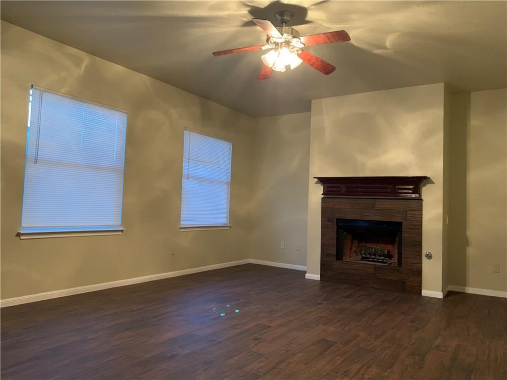 3707 Birdhouse Dr - Photo 3 of 8