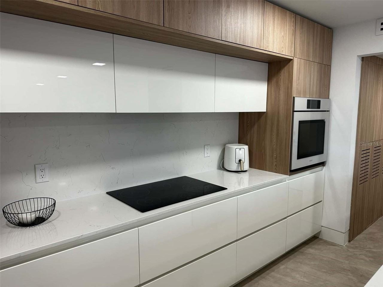 7400 Sunshine Skyway Ln S #103 - Photo 3 of 14