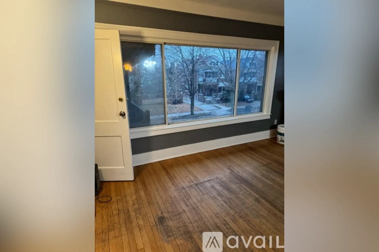 22 Ford St Uppr Unit #Unit - Photo 2 of 7