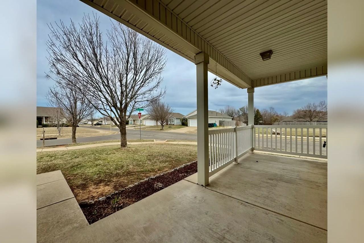 1608 Nw 145th St - Photo 2 of 21