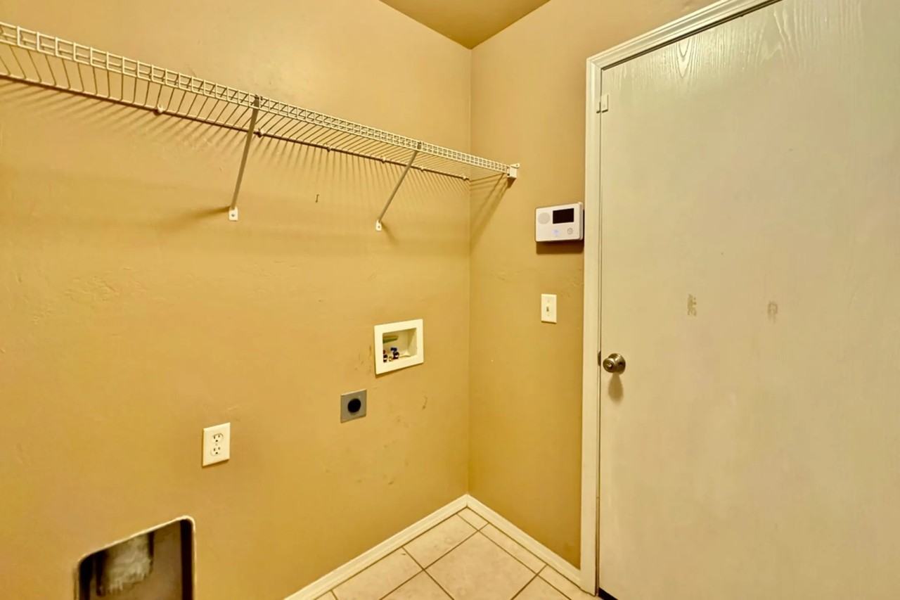 1608 Nw 145th St - Photo 3 of 21