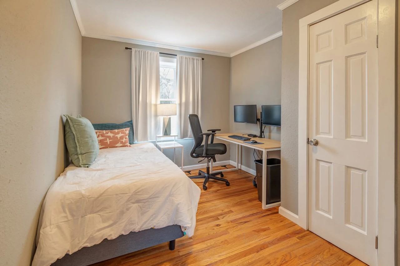 92 Trotter Pl - Photo 2 of 15