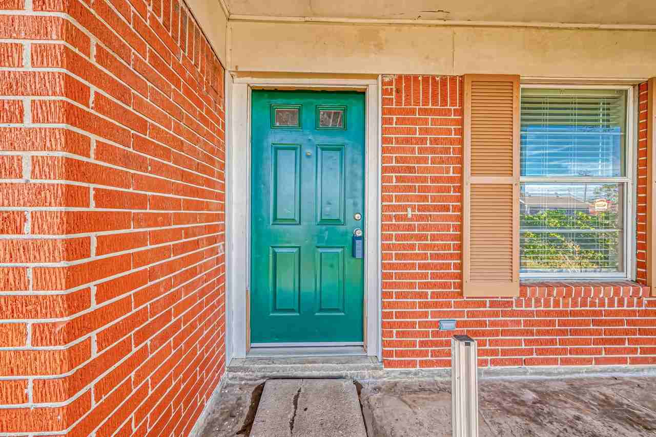 1612 2nd St - Photo 5 of 50