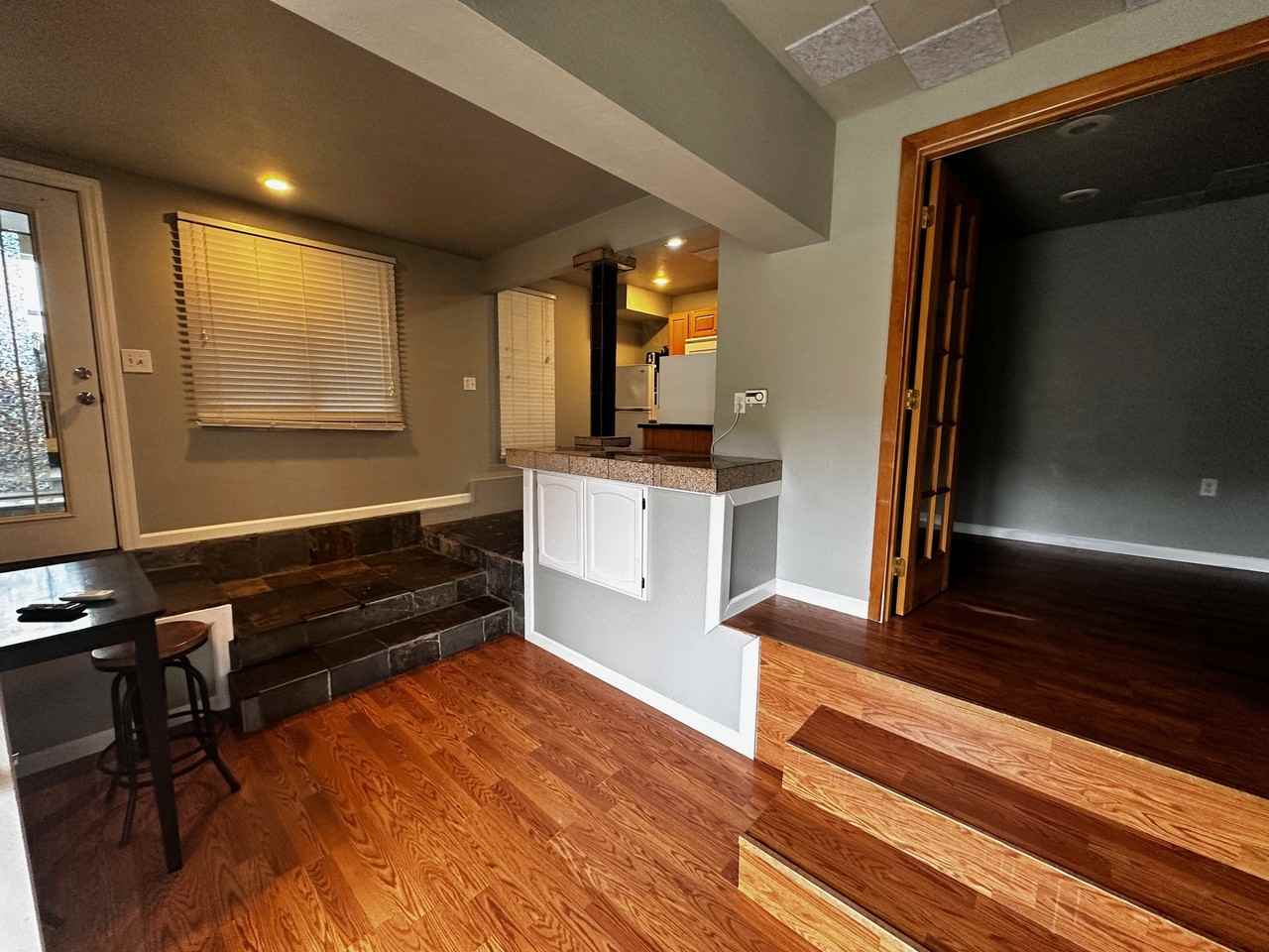 4803 Elkridge Rd - Photo 2 of 18