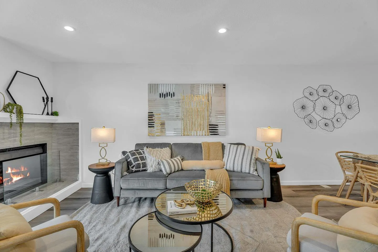 436 Barnegat Ln - Photo 2 of 6