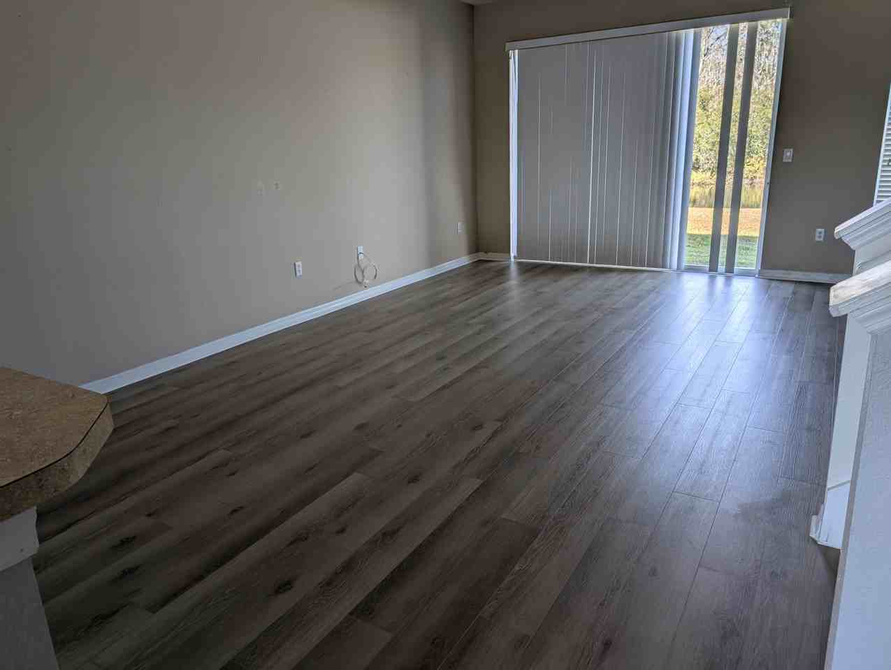 11525 Declaration Dr - Photo 4 of 11