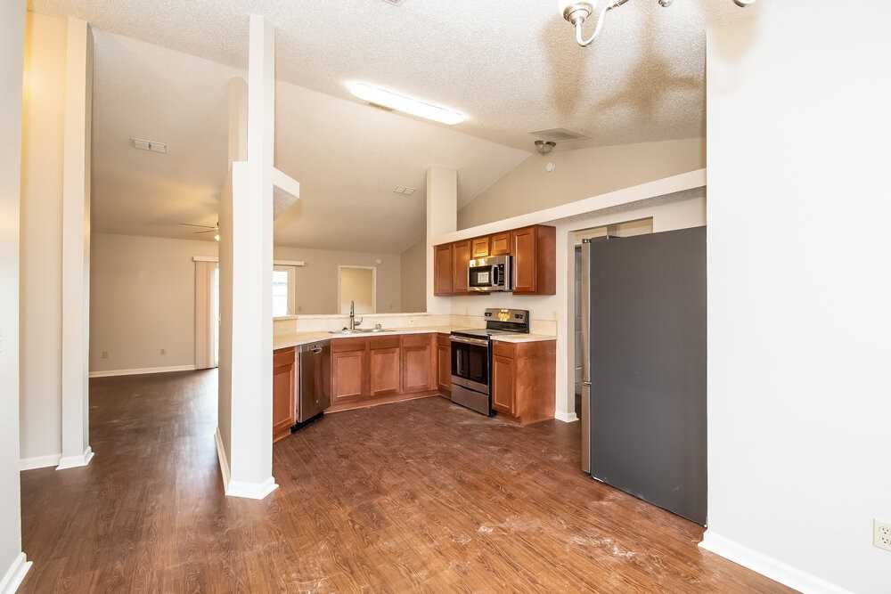 2018 Cardiff Ln - Photo 4 of 13