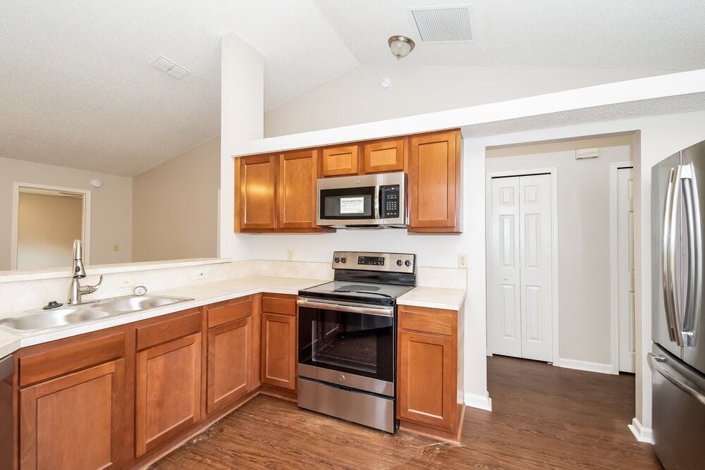 2018 Cardiff Ln - Photo 5 of 13