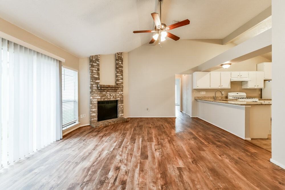 9323 Crescent Moon Dr - Photo 6 of 25