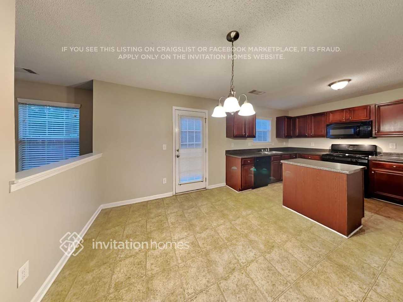 1978 Bridgestone Cir - Photo 7 of 24