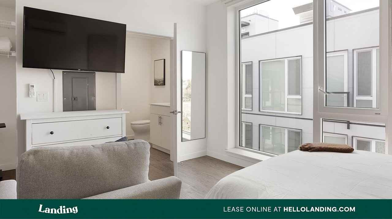 1419 24th Ave - Photo 3 of 50