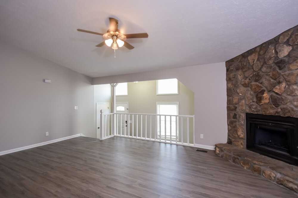 4792 Rock Island Ln Nw - Photo 6 of 17