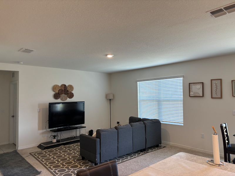 600 Auburn Grove Ter - Photo 2 of 7