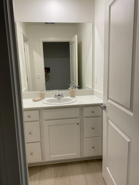 754 S Rapallo St - Photo 4 of 7