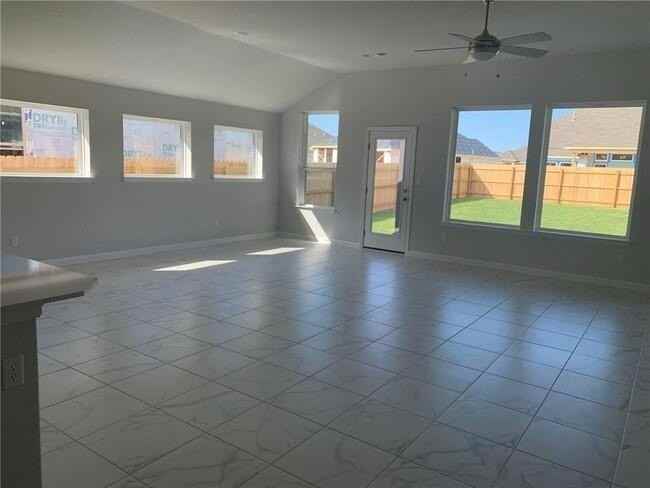 206 Mangold Dr - Photo 7 of 25