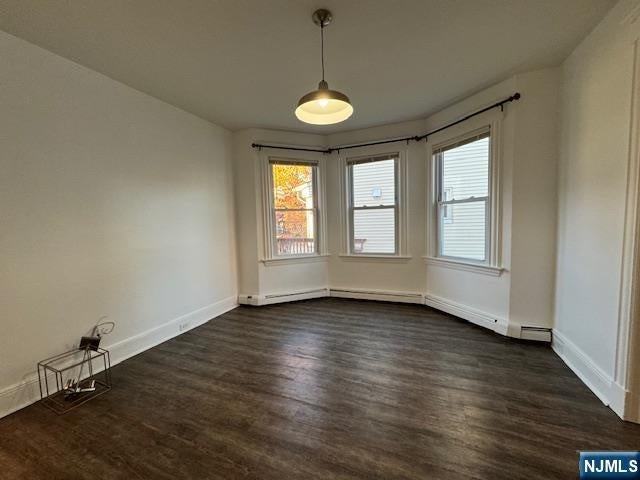 126 Feronia Way - Photo 3 of 33